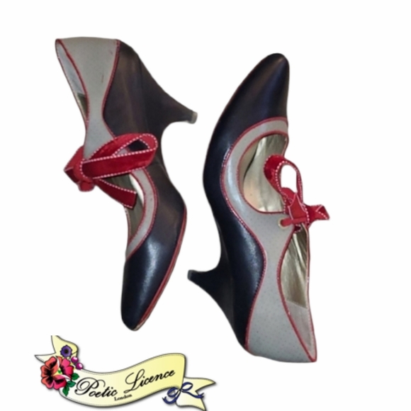 Poetic License Shoes - Poetic Licence London School's Out pumps